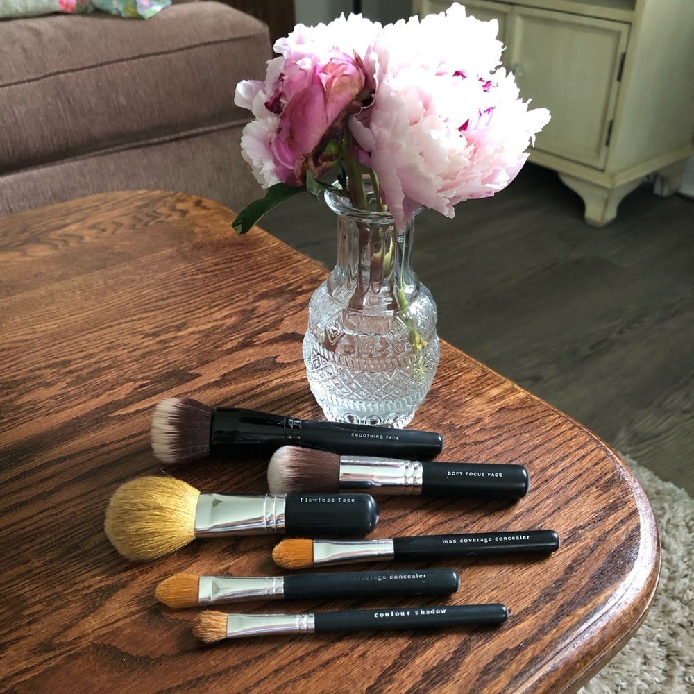 Bare Minerals / Escentuals Brush Set Smoothing • Soft Focus • Shadow • Concealer